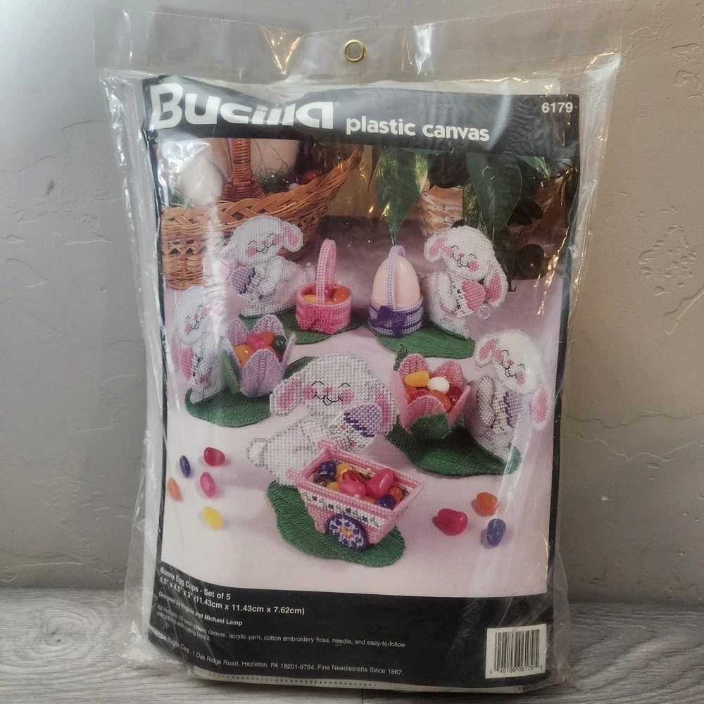 Vintage Bucilla 6179 Bunny Egg Cups Plastic Canvas Kit Year 1996 Easter Set of 5
